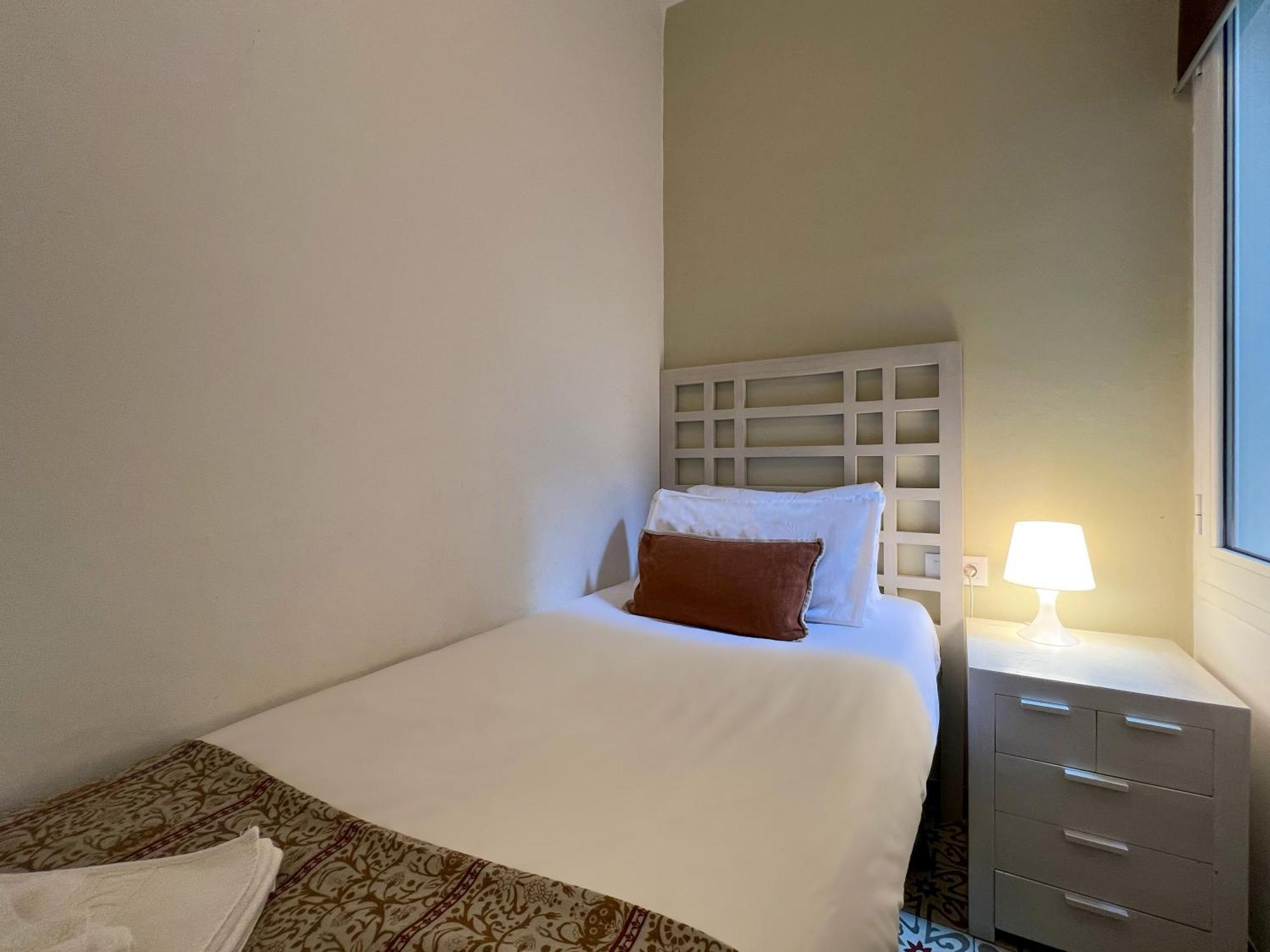 Stay U-Nique Apartments Begur Barcelona Buitenkant foto